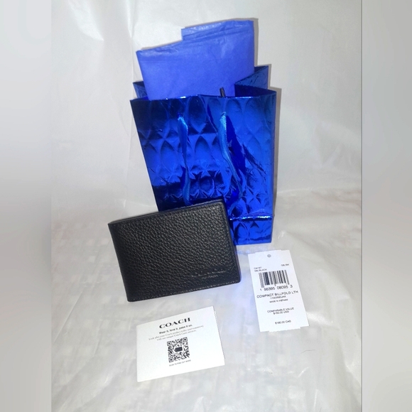 NEW COACH Compact Billfold Wallet/ID Slot In Pebble Leather Black NWT. - Picture 1 of 11